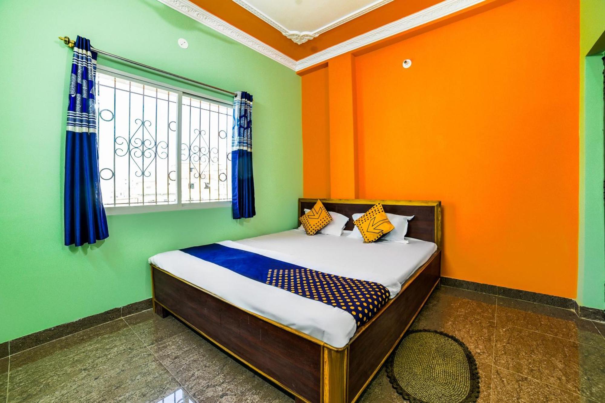 פאטנה Spot On Devlok Guest House מראה חיצוני תמונה